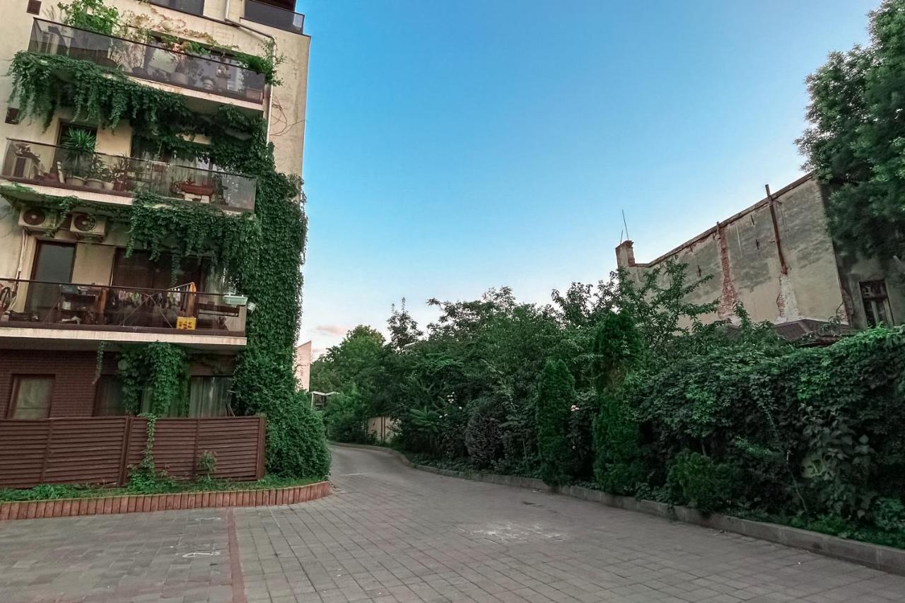 Downtown C22 Apartment Bucharest Exterior photo