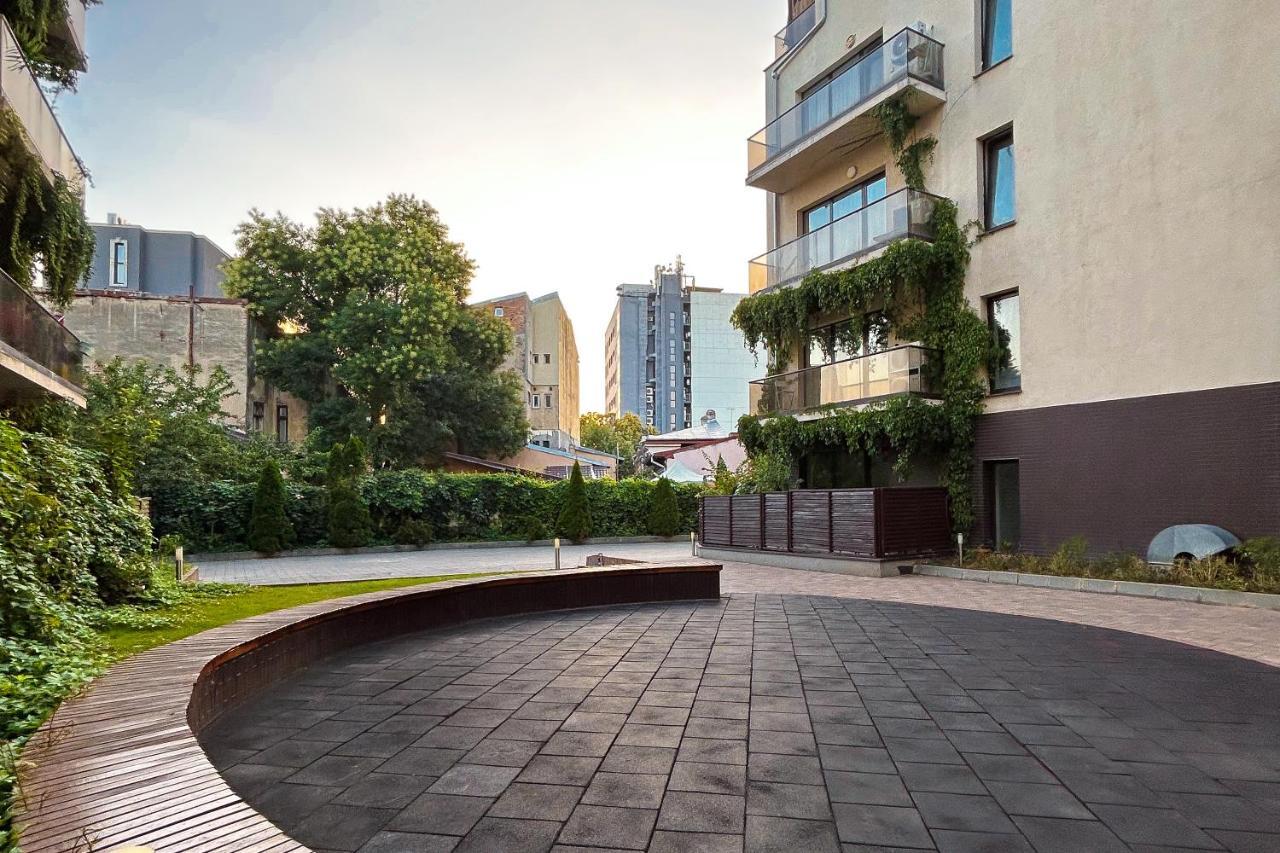 Downtown C22 Apartment Bucharest Exterior photo